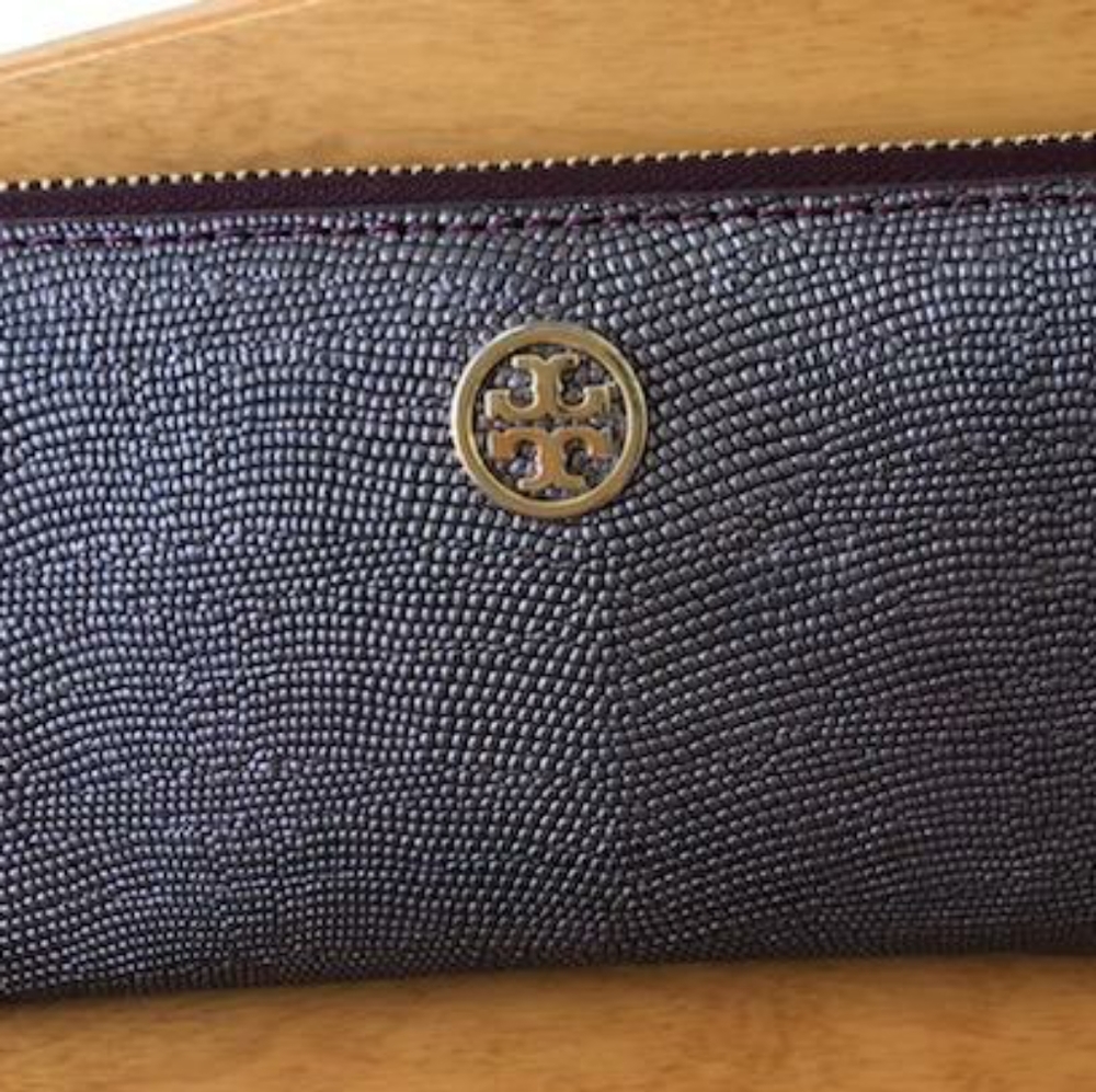 Tory Burch wallet